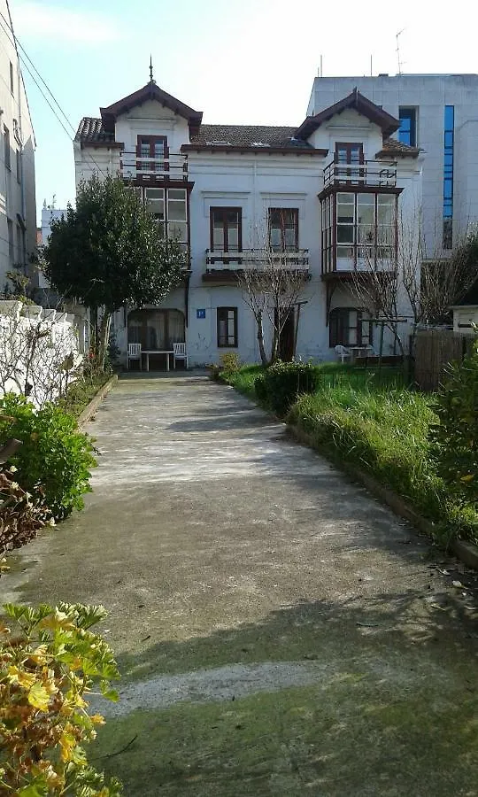Pension Luisito Santander